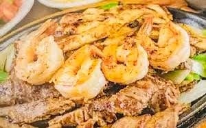Pollo Asado con Camarones (Shrimp).